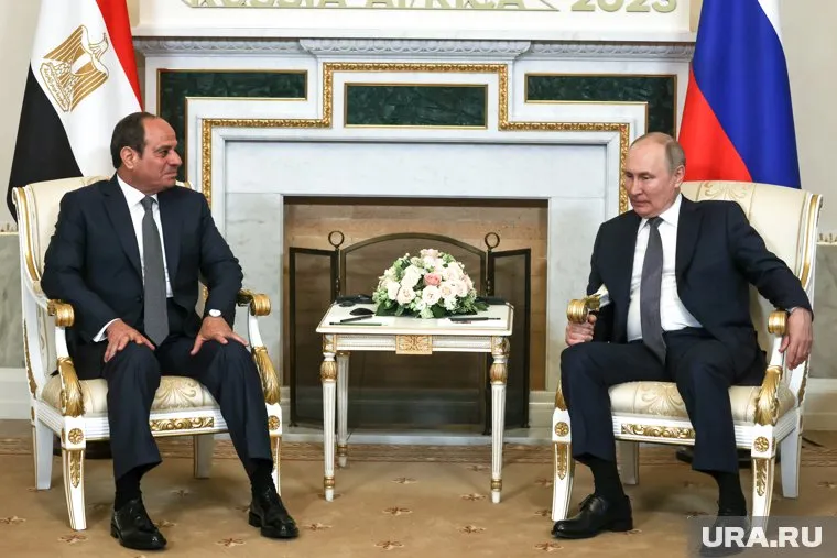 Владимир Путин и Абдул-Фаттах Халил Ас-Сиси провели встречу в формате ВКС