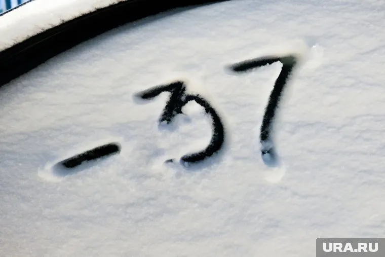 Актированные дни уже затронули учащихся младших и средних классов