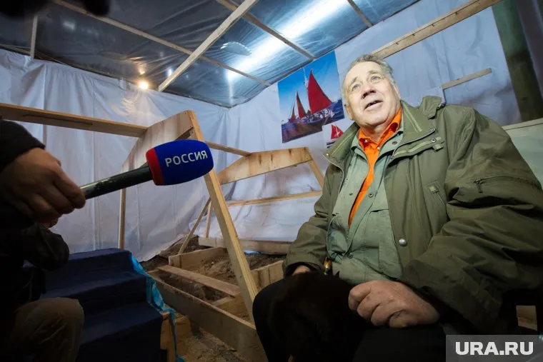 Писателю исполнилось 80 лет