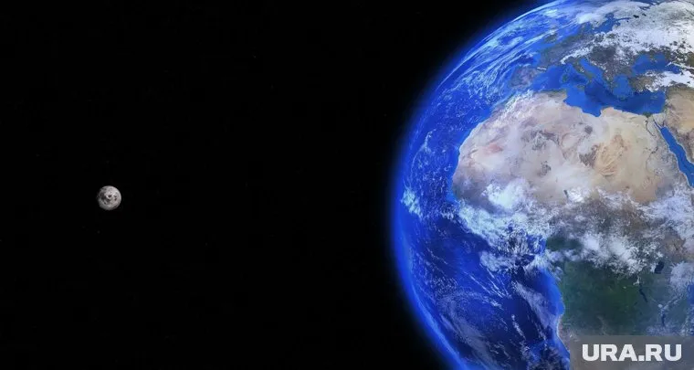 Неизвестная планета на полной скорости мчится к Земле