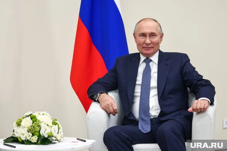 Владимиру Путину нравится, что решимость стран Запада истощается, пишет Financial Review