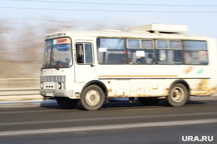 Водители автобусов отказывались выходить на маршрут полтора часа (архивное фото)