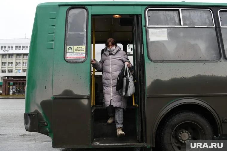 Автобусы Екатеринбурга 31 декабря будут работать до 23:00