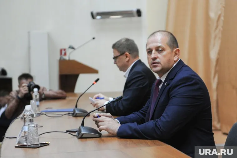 «Единая Россия» в Златоусте поддерживает своего мэра Вячеслава Жилина