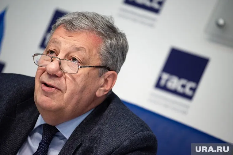 Аркадий Чернецкий стал одним из самых результативных сенаторов