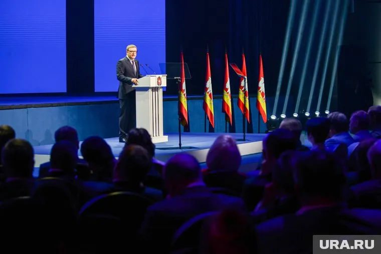 После внесения проекта бюджета губернатором Алексеем Текслером документ рассмотрят депутаты областного заксобрания