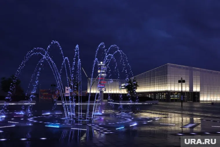 В Новом Уренгое готовится  открыть  светомузыкальный фонтан