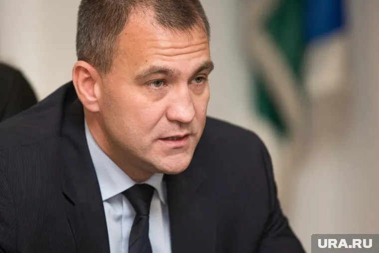 Глава Сургутского района Андрей Трубецкой предложил критикам ответить за свои слова
