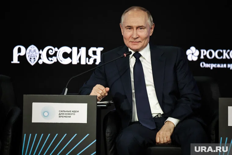 Владимир Путин отметил, что воссоединение Донбасса и Новороссии с Россией - это возрождение наших исконных, исторических русских земель