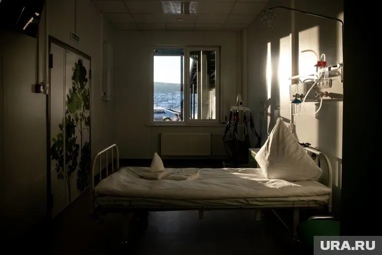 Актера госпитализировали в одну из клиник Москвы с коронавирусом