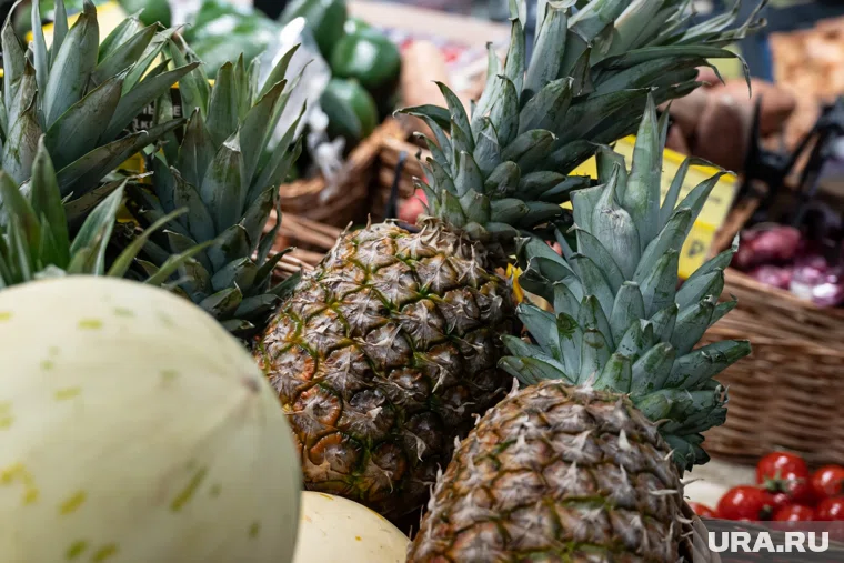 Ананасы в России за год подорожали на 16%