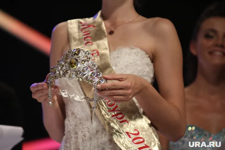 Кому достанется корона, станет известно скоро (архивное фото)