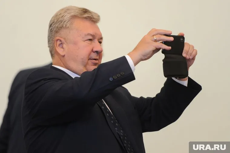 Данные на Андрея Важенина отправят в Москву