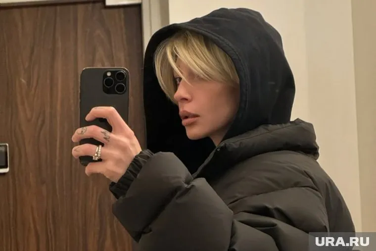 Кроме того, на блогера были наложены два штрафа за неуплату налогов