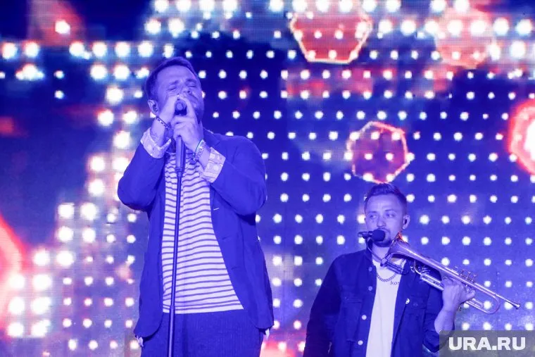 В Ноябрьске выступит группа «Градусы»