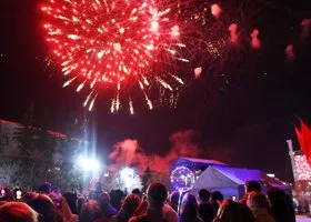 Горсад, ЦПКиО и «Современник»: где курганцы празднуют День Победы прямо сейчас, и куда попасть вечером