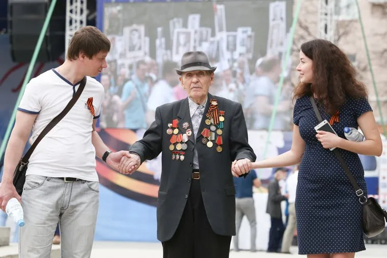 Военный парад посвященный Дню Победы. Курган