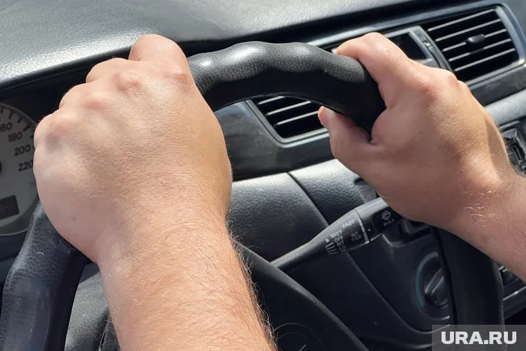 Курганец явился в ГИБДД с поддельными правами