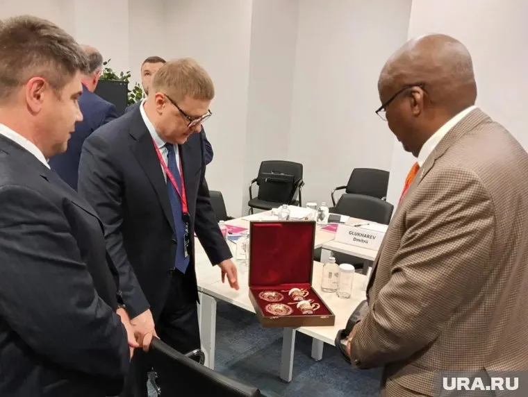 Делегация из ЮАР активно ведет переговоры с властями уральских регионов