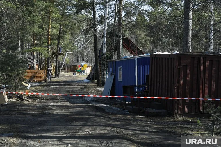 Жители Академического рвутся в парк на шашлыки