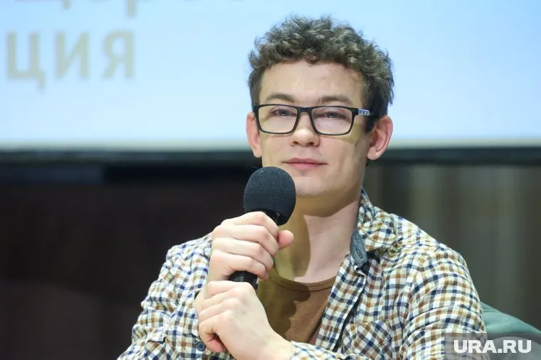 Кологривый обещал отправить пострадавшей цветы