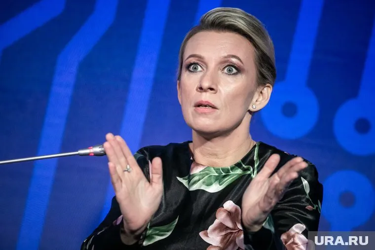 Великобритания направила на Украину оружие для городских боев, отметила Мария Захарова