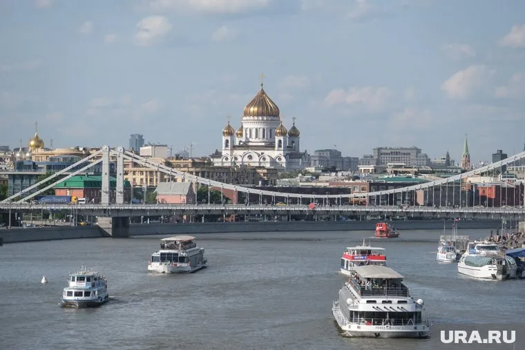 В Москве проект речных электросудов действует успешно, но власти его дотируют 