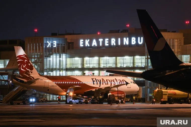 Самолет задержали на 1,5 часа в Кольцово