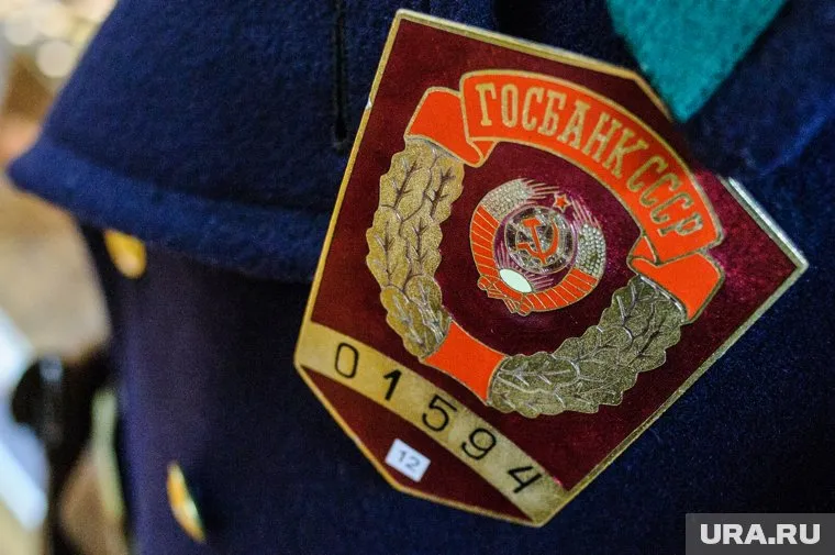 Приостановка выплат продлевается ежегодно, начиная с 2003 года