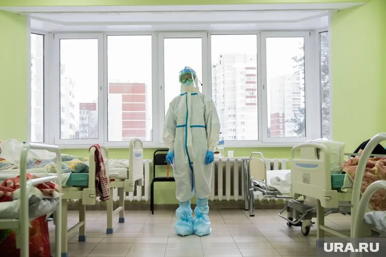 В COVID-центрах остается все меньше свободных коек