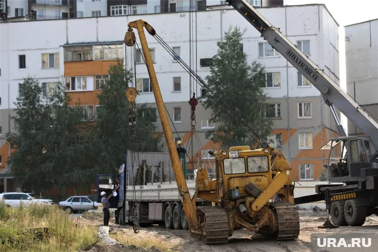 В Сургуте началось строительство двух школ, еще на пяти объектах сваи будут забиты до конца года
