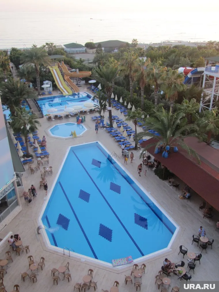 Вспышка коронавируса в Турции началась на пятый день после открытия границ