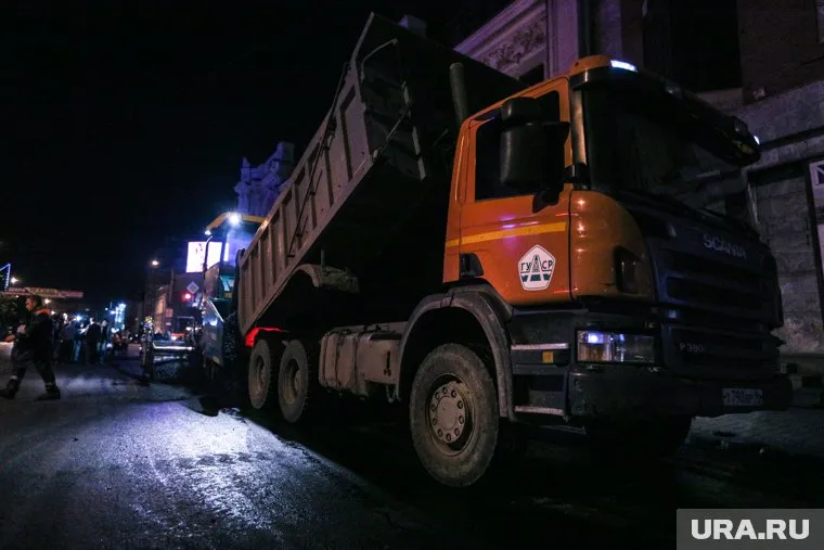 Жители Ноябрьска спорят из-за дорожных работ (фото из архива)