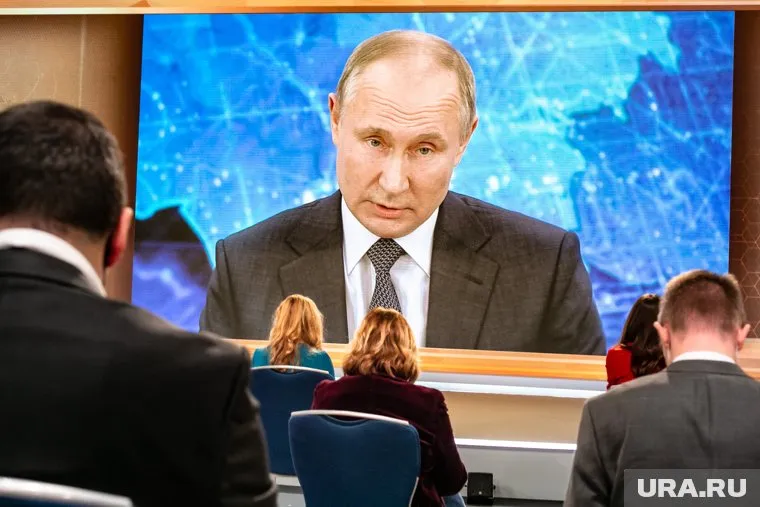 Российский президент Владимир Путин отправил в отставку пензенского губернатора.