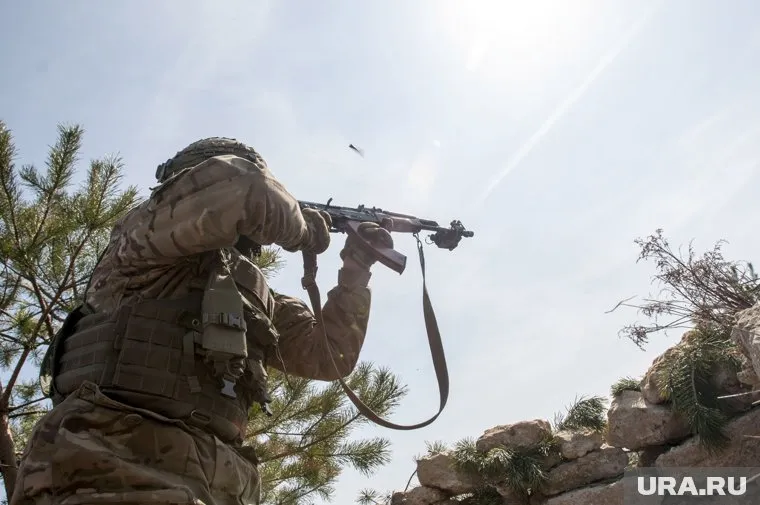 Украинские ДРГ используют спутниковые снимки для отслеживания линии обороны РФ