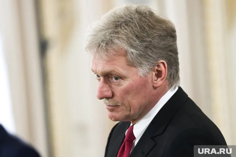 Дмитрий Песков пообещал проинформировать журналистов о решениях по выборам президента