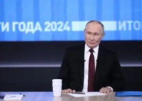 Медведев выяснил разницу между Путиным и Зеленским