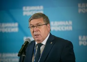 Сенатор Рязанский предложил принудительно кастрировать педофилов