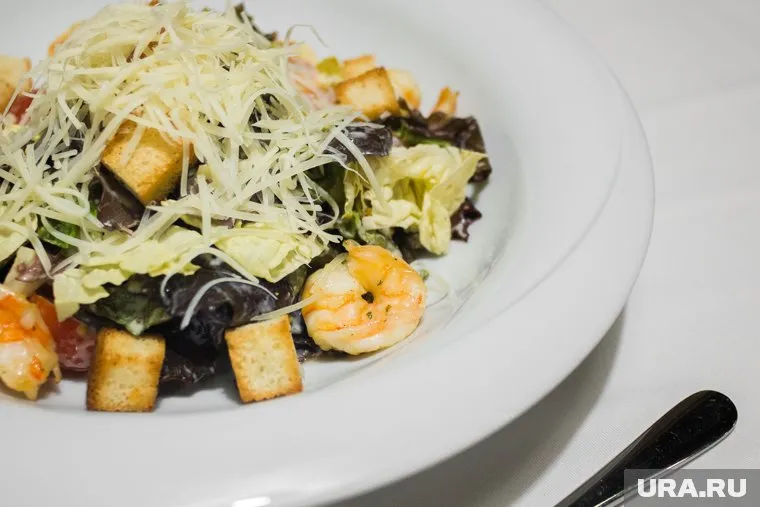  Не обязательно тратить целое состояние, чтобы накрыть шикарный новогодний стол