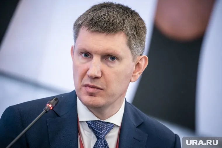 Максим Решетников заявил, что рост доходов населения увеличат ВВП на 3%