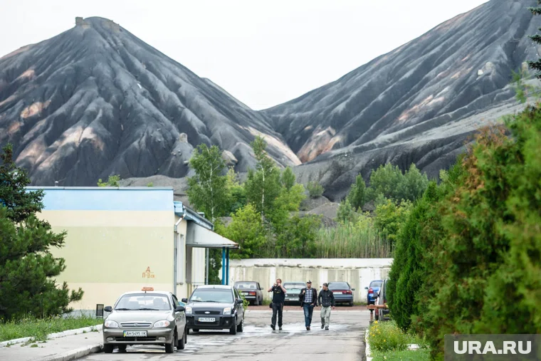 Югорчане помогают Макеевке восстановить Аллею Победы (архивное фото)