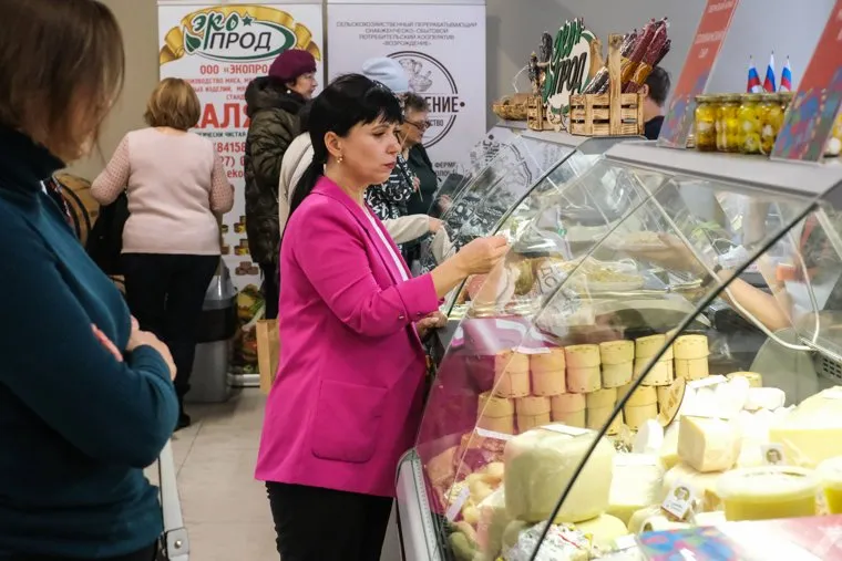 Фермерская ярмарка. Продукты Пермского края. ВДНХ. Москва.