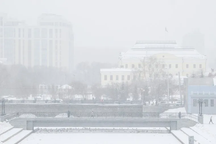 Снегопад. Екатеринбург 