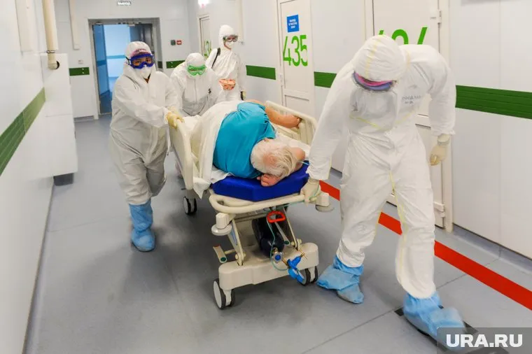 Вакцинированные от коронавируса люди реже доходят до больничного стационара