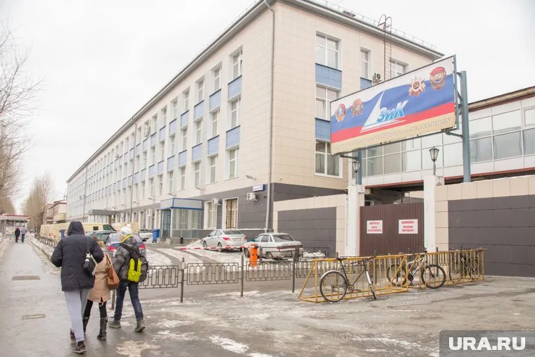 Машиностроительный завод имени Калинина выложил за месяц 32 объявления о поиске работников