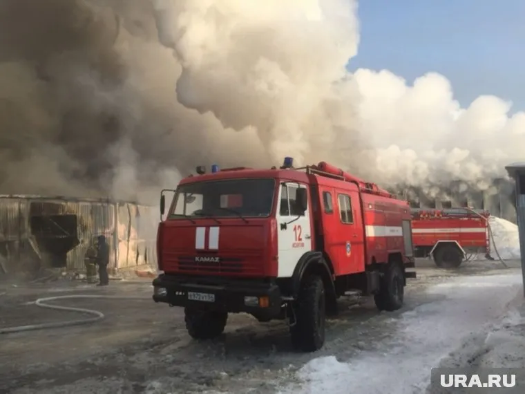 Площадь возгорания составила две тысячи квадратных метров
