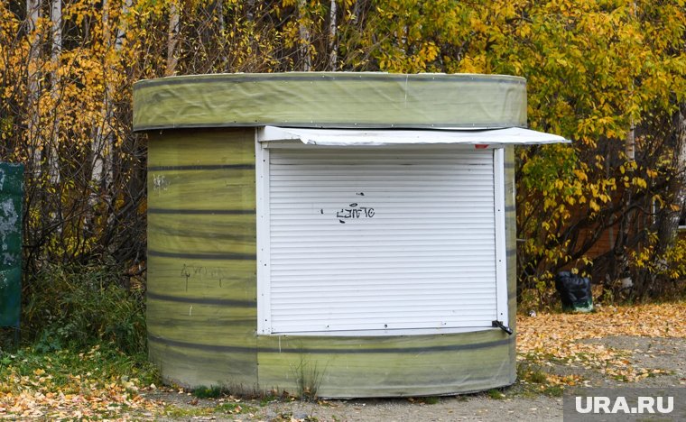 Владельцы киосков в Екатеринбурге пошли в обход законов