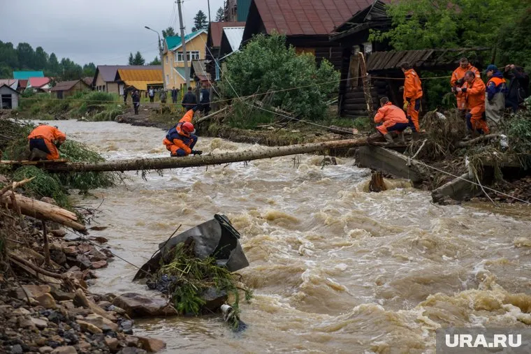В ликвидации последствий паводка готовы принять участие 14,5 тысячи людей