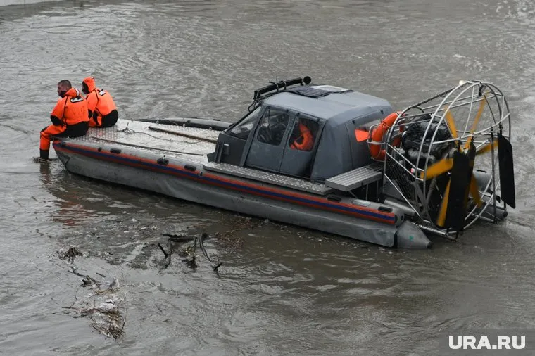Спасатели для эвакуации пострадавших отправились в микрорайон Смолино