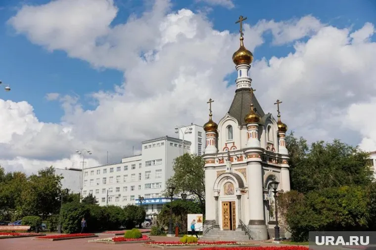 Помимо иконостаса, в часовне появятся новые иконы